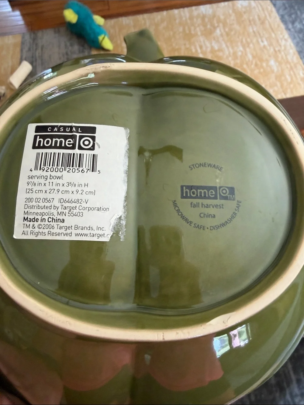 Green Ceramic Pumpkin Serving Dish - Leaf Accent